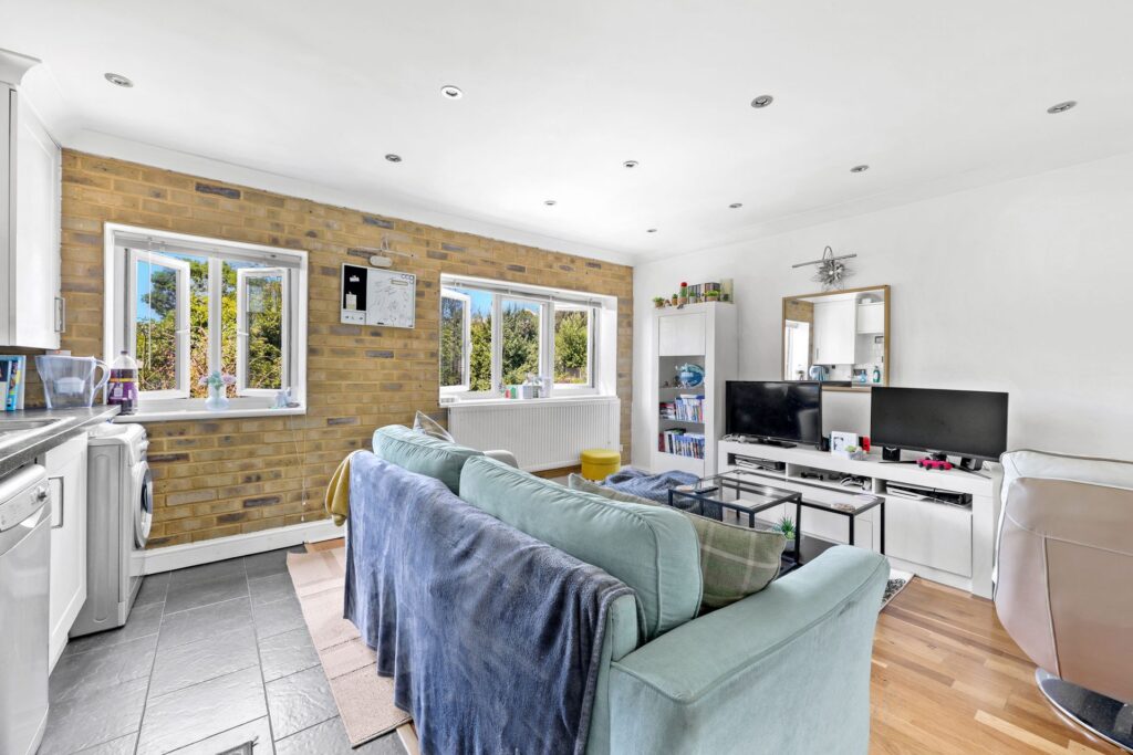 Goldings Road, Loughton, IG10