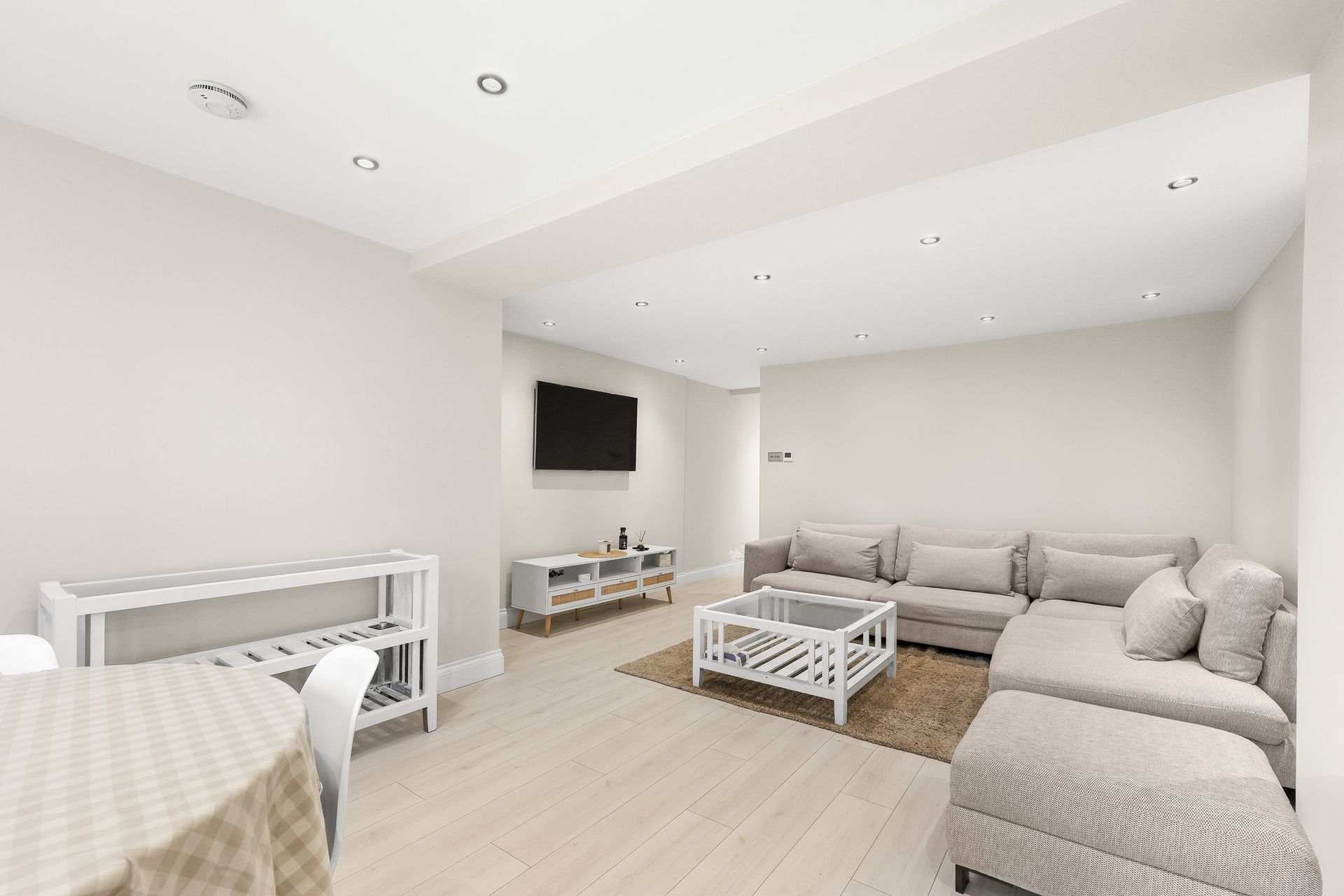 rlm 001443 p w 7e80r8jr0.jpg