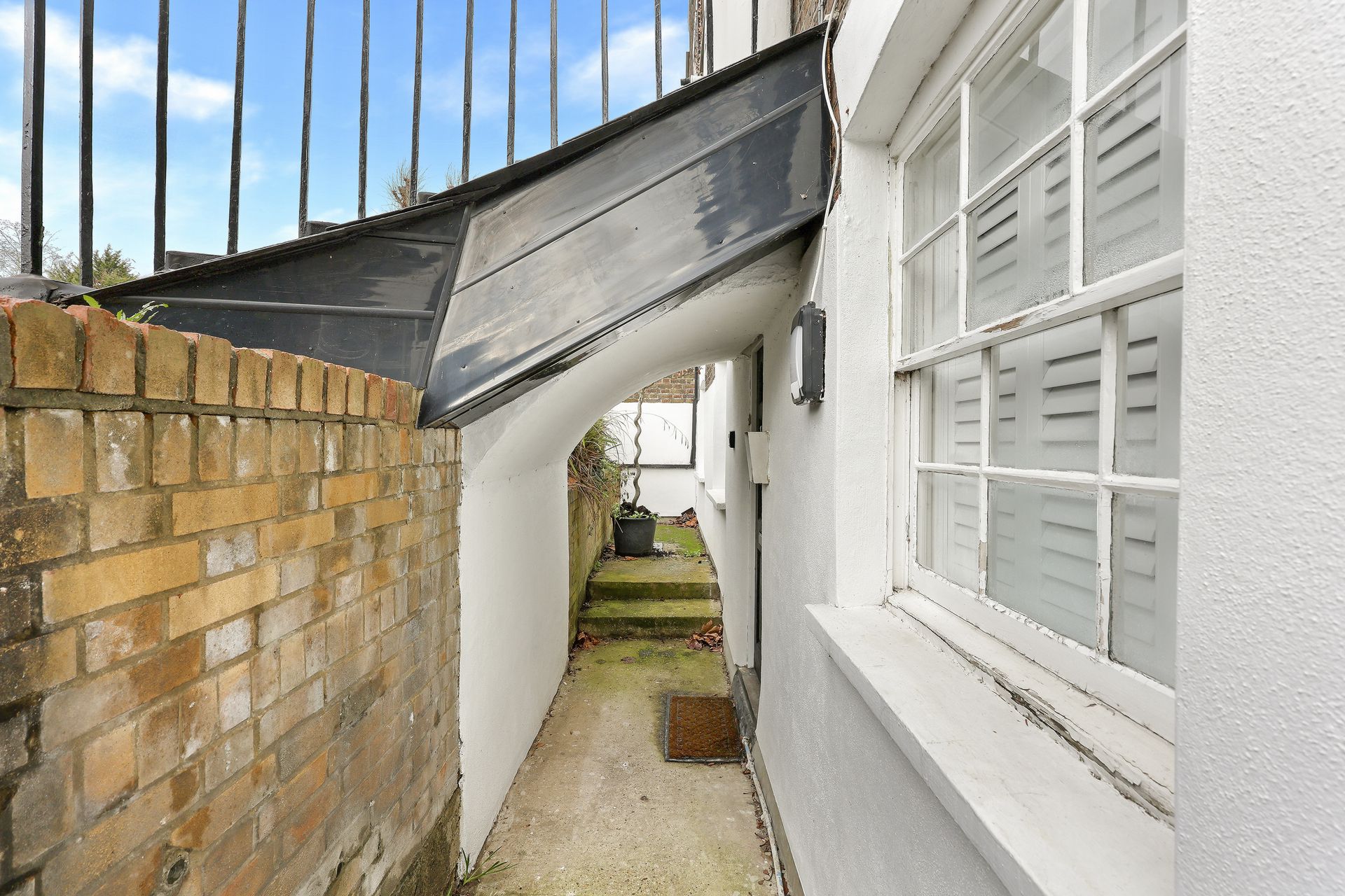 rlm 001443 p w 7e80r8ps0.jpg