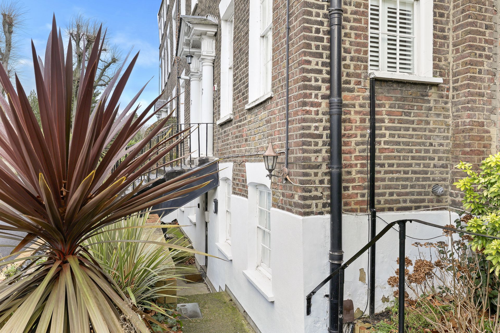 rlm 001443 p w 7e80r8s55.jpg