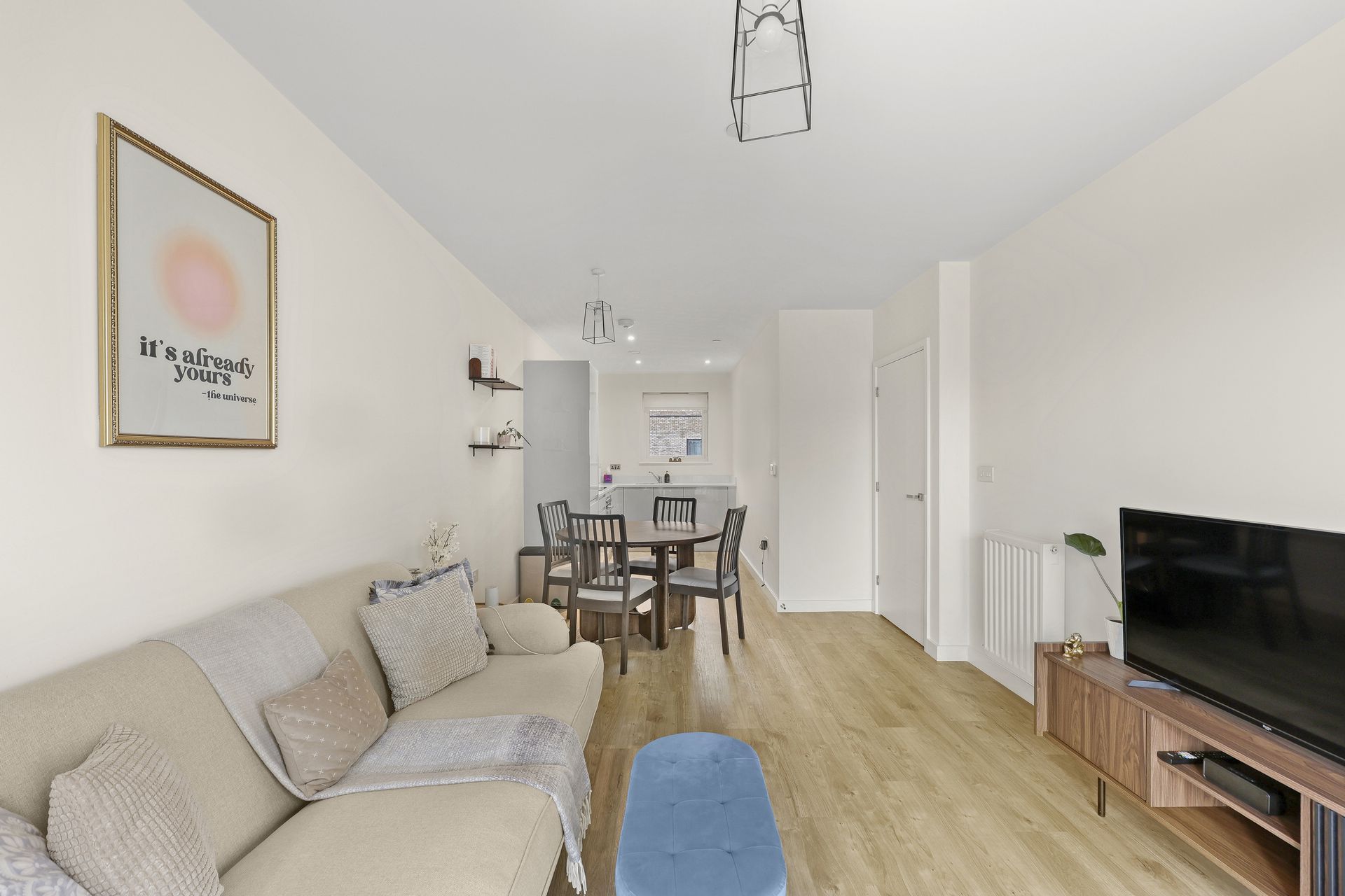 rlm 001469 p w 7ek0uv8ij.jpg