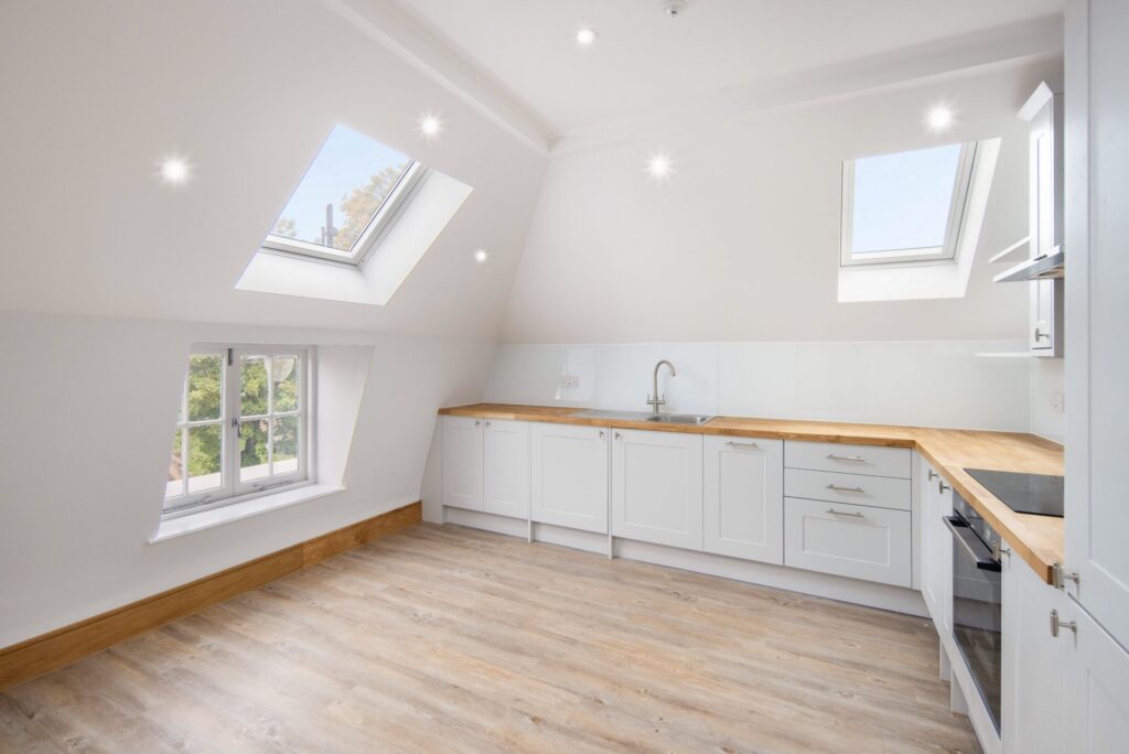 High Road, South Woodford, E18