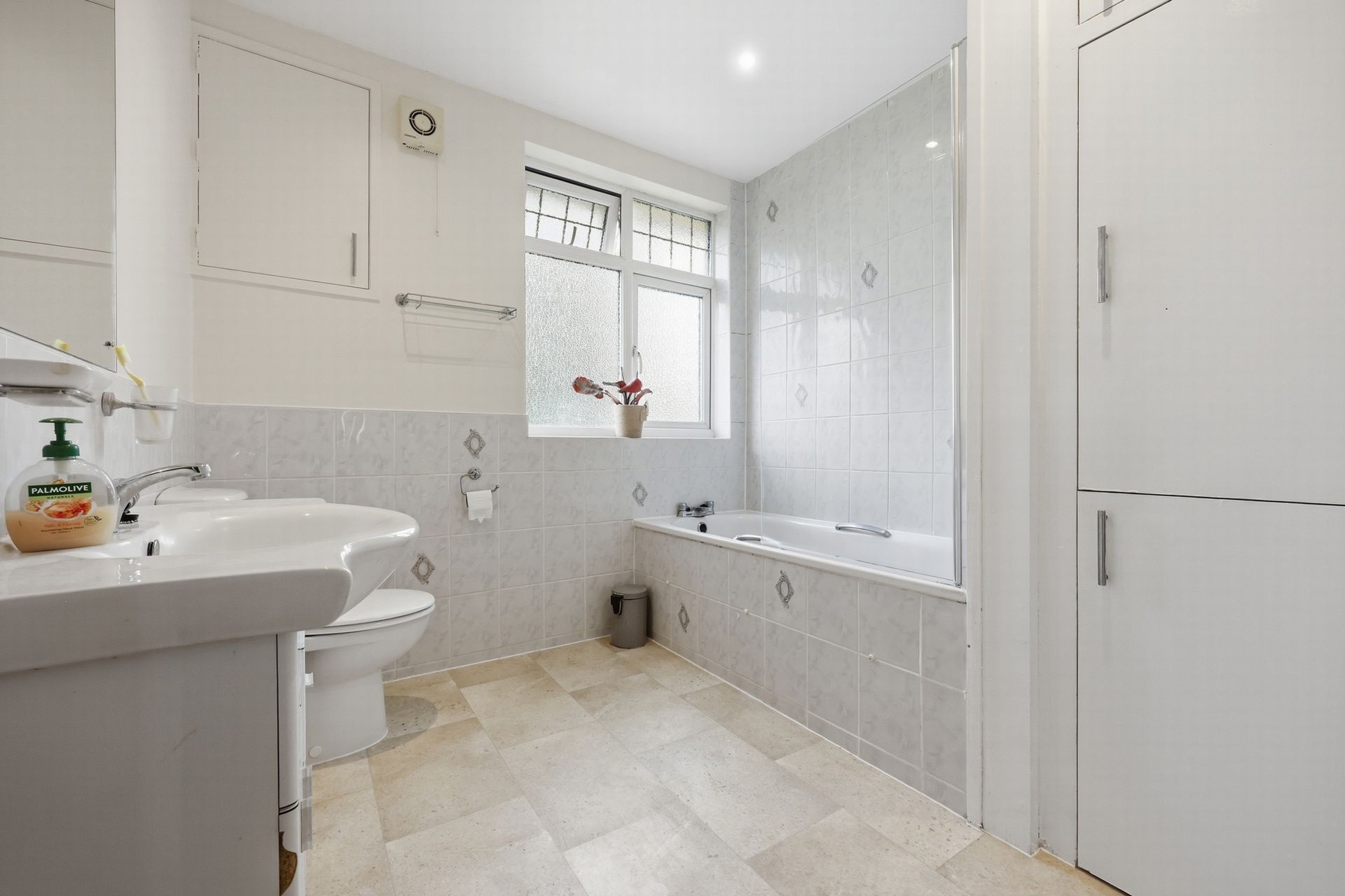 rlm 001408 p w 7fr0mibq2.jpg