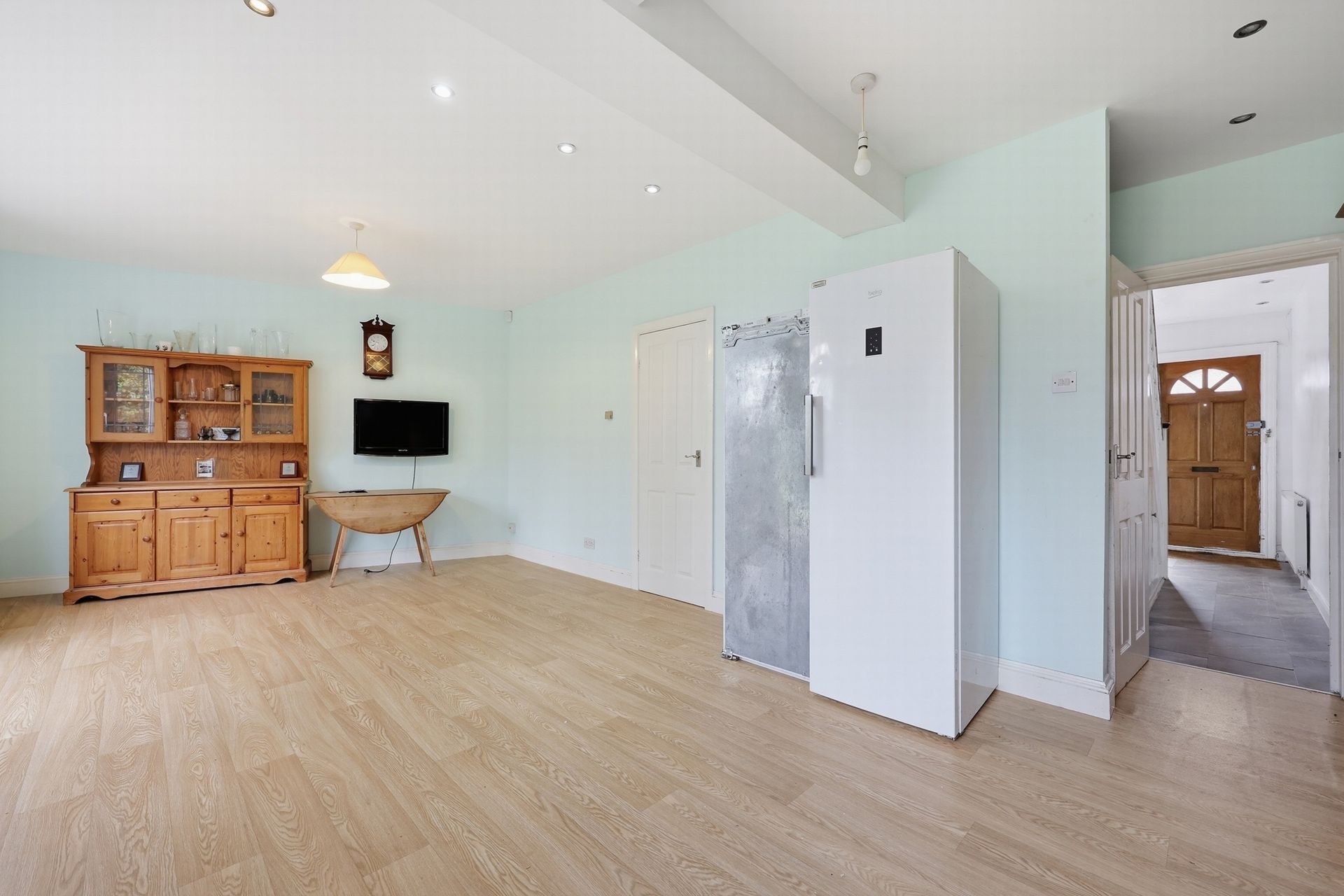 rlm 001408 p w 7fr0mihfr.jpg